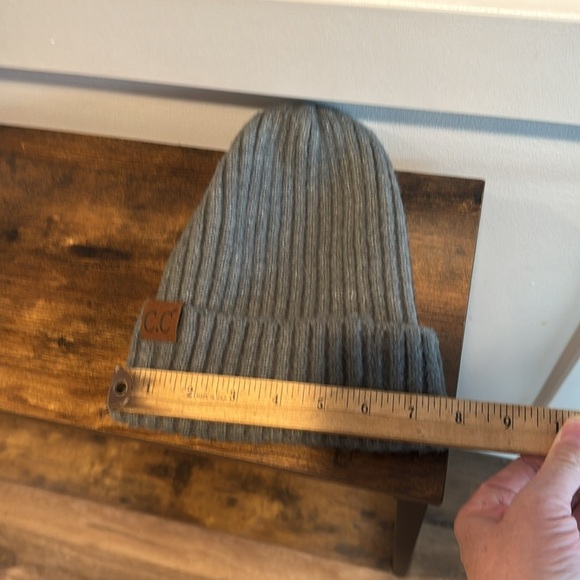 Unisex Soft Ribbed Cuff C.C Beanie HAT gray - Picture 5 of 6